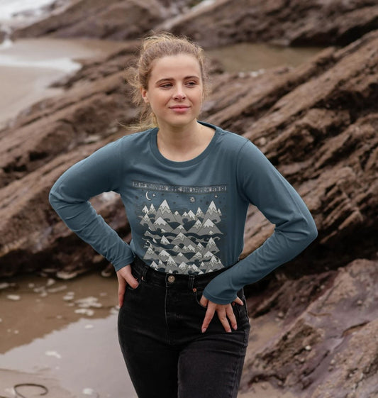 MISTY MOUNTAINS™ Women's Long Sleeved T-Shirt